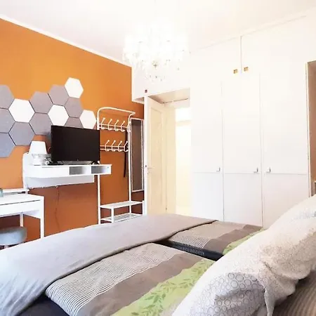 Home Suite Home Bed & Breakfast Bed & Breakfast 2*