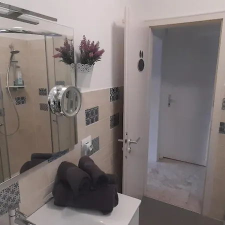 Bed & Breakfast Home Suite Home Bed & Breakfast Merano